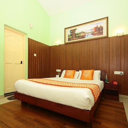 Oyo 4651 Woodpecker Resort Munnar Eksteriør bilde