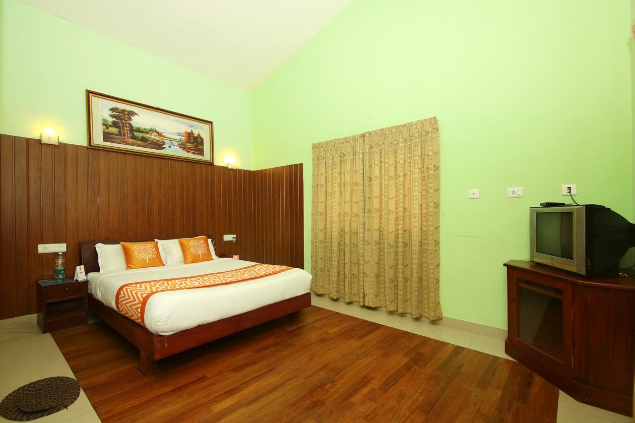 Oyo 4651 Woodpecker Resort Munnar Eksteriør bilde